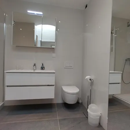 Cristal 68 Apartamento