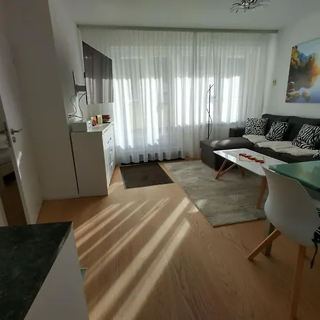 Cristal 68 Διαμέρισμα *